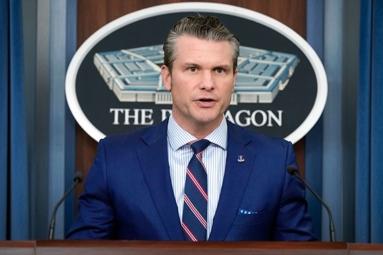 Peter Hegseth speaking to generals